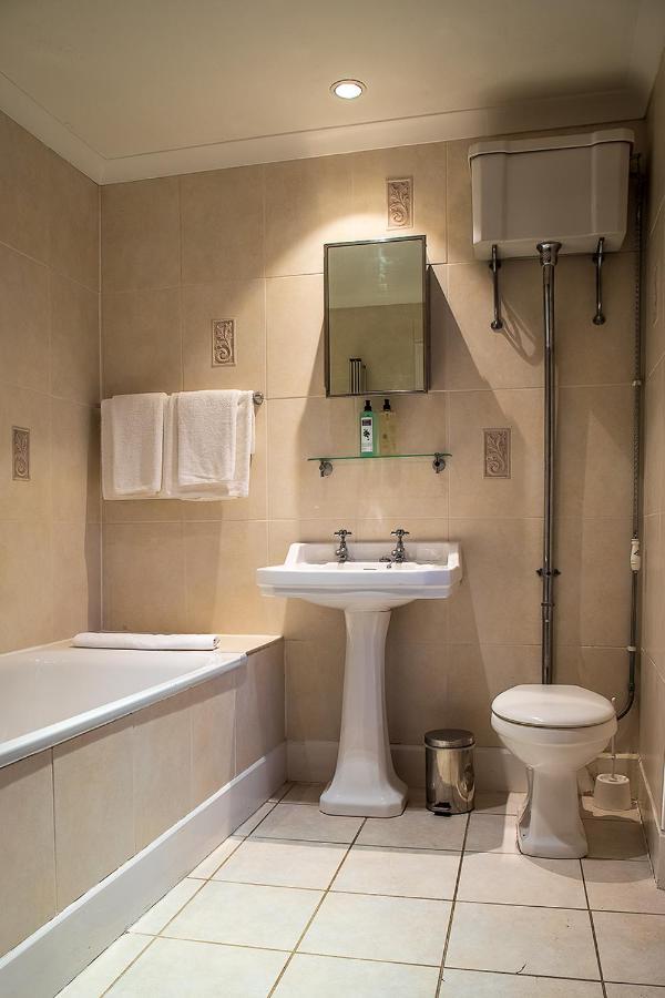 River House Inverness Bagian luar foto