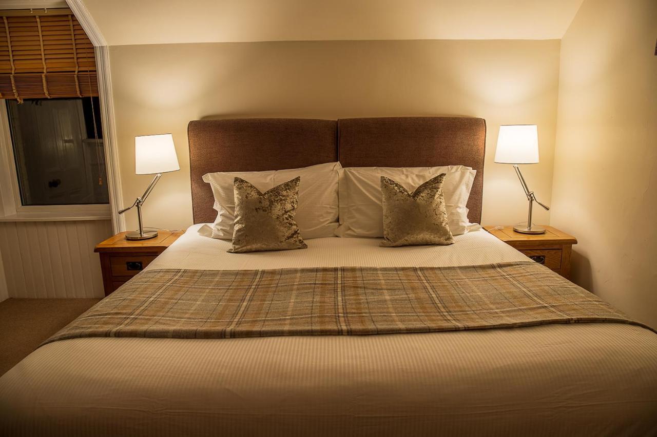 River House Inverness Bagian luar foto
